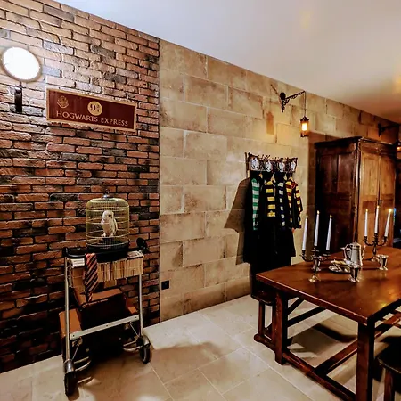 Le Quai Des Sorciers 15 Minutes De Lille Haubourdin