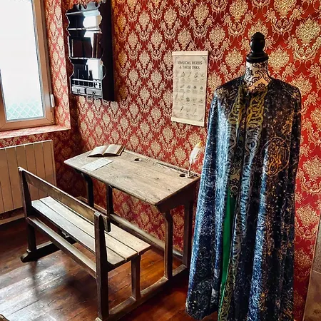 Le Quai Des Sorciers 15 Minutes De Lille